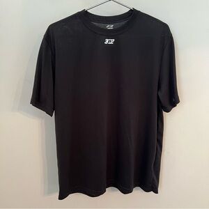 3N2 Clutch Men’s Black Short Sleeve Shirt Size Medium